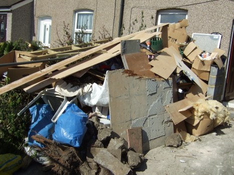 Mayfair property with a well-maintained garden after clearance